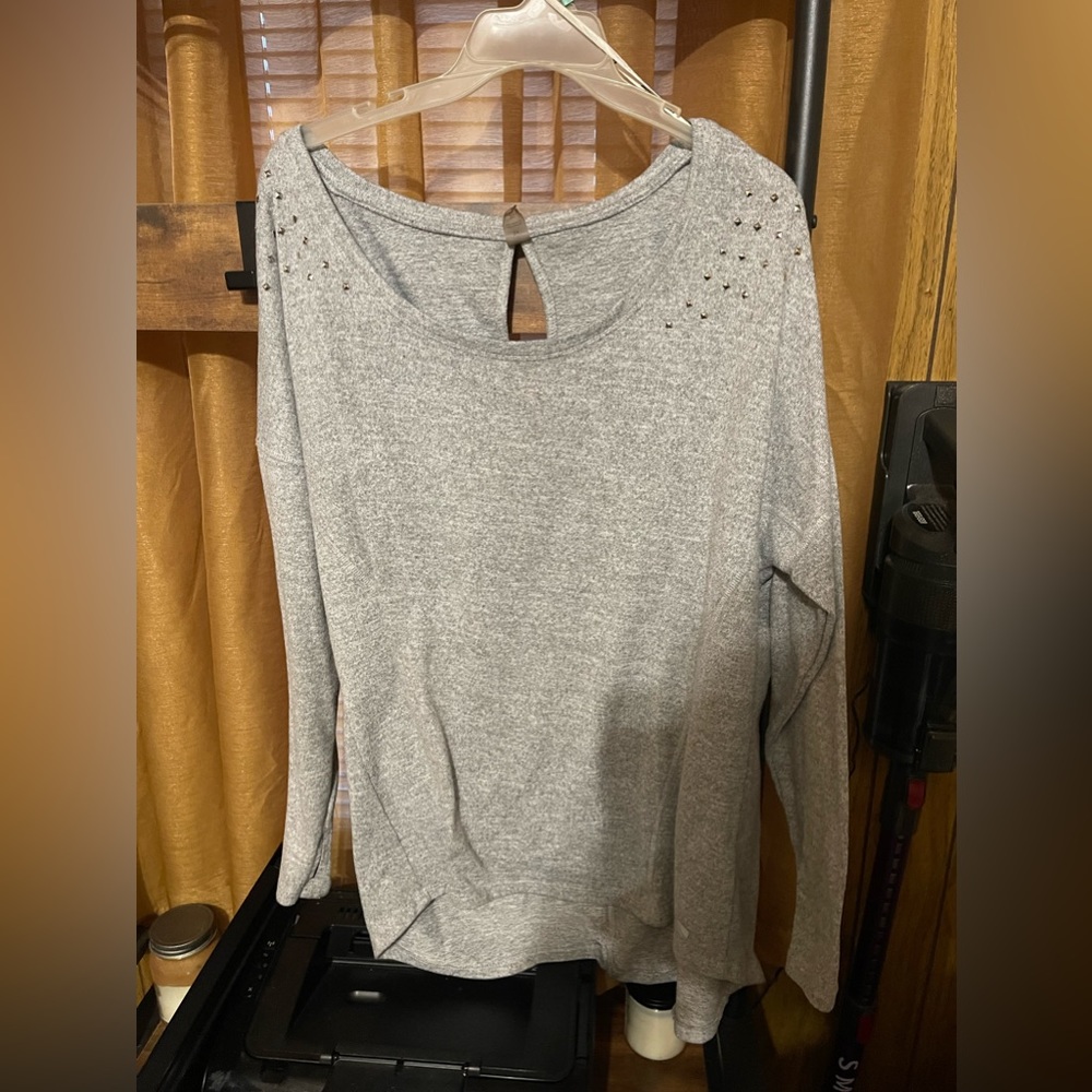 2X Marika Gray Sweatshirt with embellishment